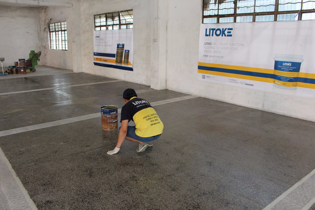 力特克環(huán)氧樹脂底涂地坪漆 力特克環(huán)氧樹脂底涂地坪漆