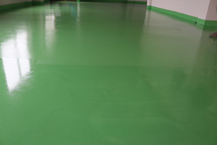 固化地坪與環(huán)氧地坪：哪個更適合你？